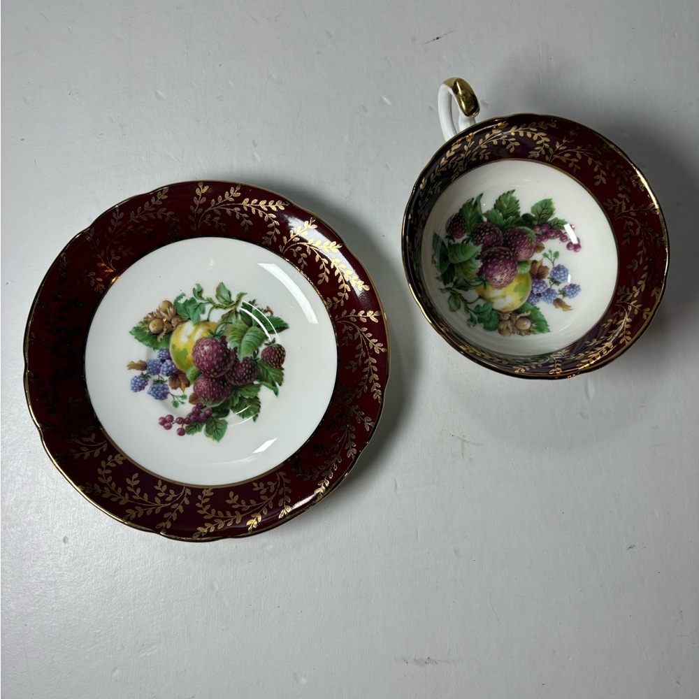 Elegant Burgundy and Gold Tea Set